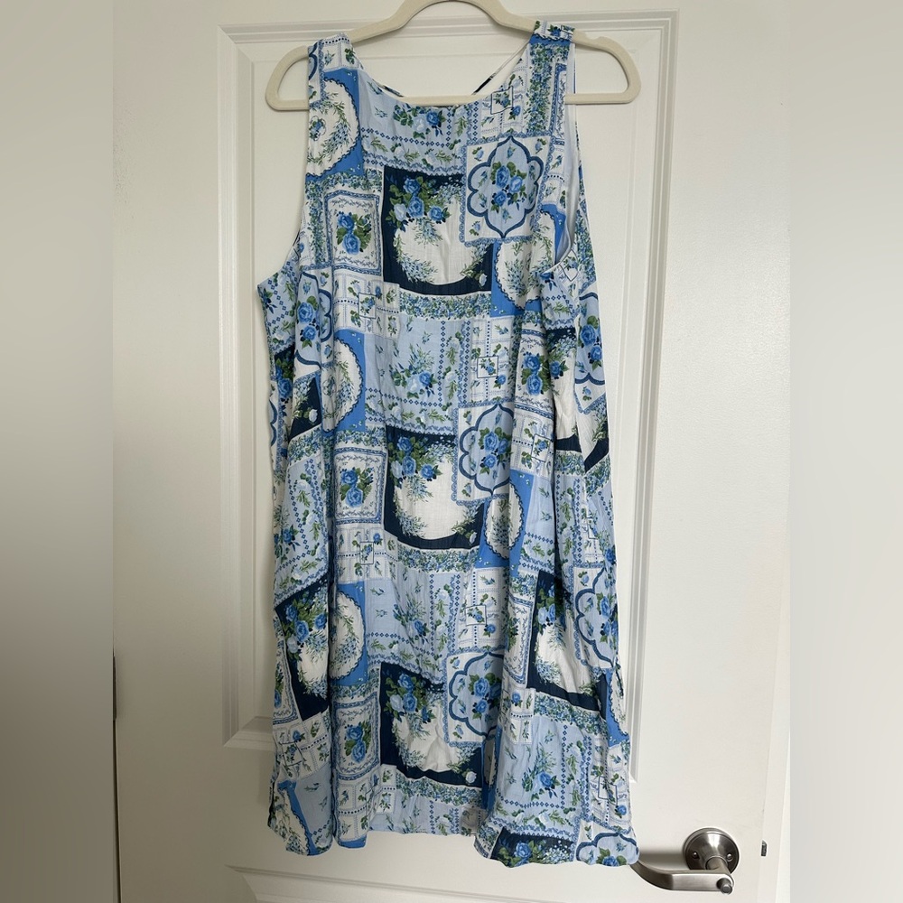 Abercrombie & Fitch Light Blue Floral Open-Back Trapeze Mini Dress Size XL Tall - Picture 2 of 13